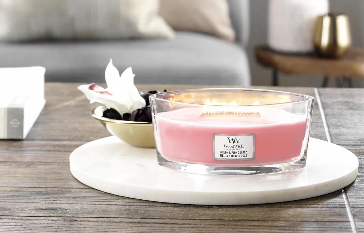 WoodWick Heartwick Flame Ellipse Geurkaars - Melon & Pink Quartz 6 WoodWick Heartwick Flame Ellipse Geurkaars - Melon & Pink Quartz - Afbeelding 4