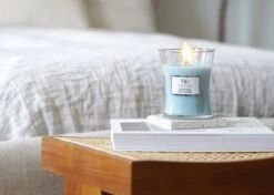 WoodWick Hourglass Medium Geurkaars - Seaside Neroli 15 WoodWick Hourglass Medium Geurkaars - Seaside Neroli -WoodWick 1200x857 5