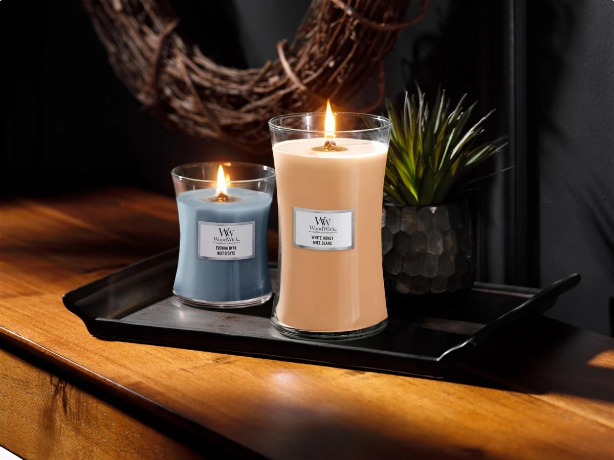 WoodWick Hourglass Medium Geurkaars - Evening Onyx 4 WoodWick Hourglass Medium Geurkaars - Evening Onyx - Afbeelding 2