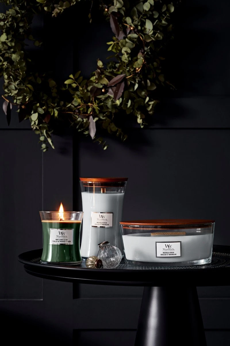 WoodWick - Mint Leaves & Oak Medium Candle 4 WoodWick - Mint Leaves & Oak Medium Candle - Afbeelding 2