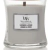 WoodWick Geurkaars Mini Lavender & Cedar - 8 Cm / ø 7 Cm -WoodWick 812x1200