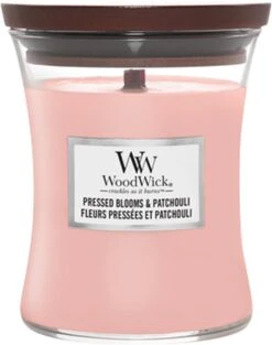 Woodwick Pressed Blooms & Patchouli Medium Candle - Geurkaars -WoodWick 946x1200
