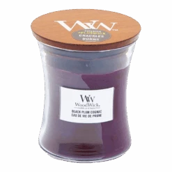 Woodwick Black Plum Cognac Medium Candle - Geurkaars