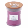 Woodwick Wild Berry & Beets Medium Candle - Geurkaars